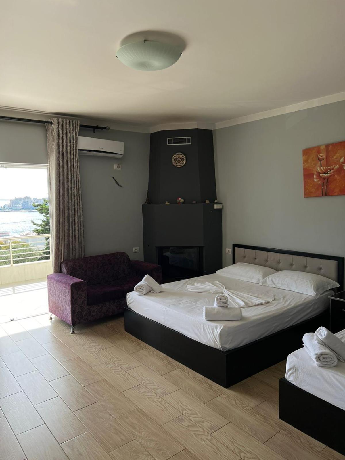 Golden Apartment Sarandë Exterior foto